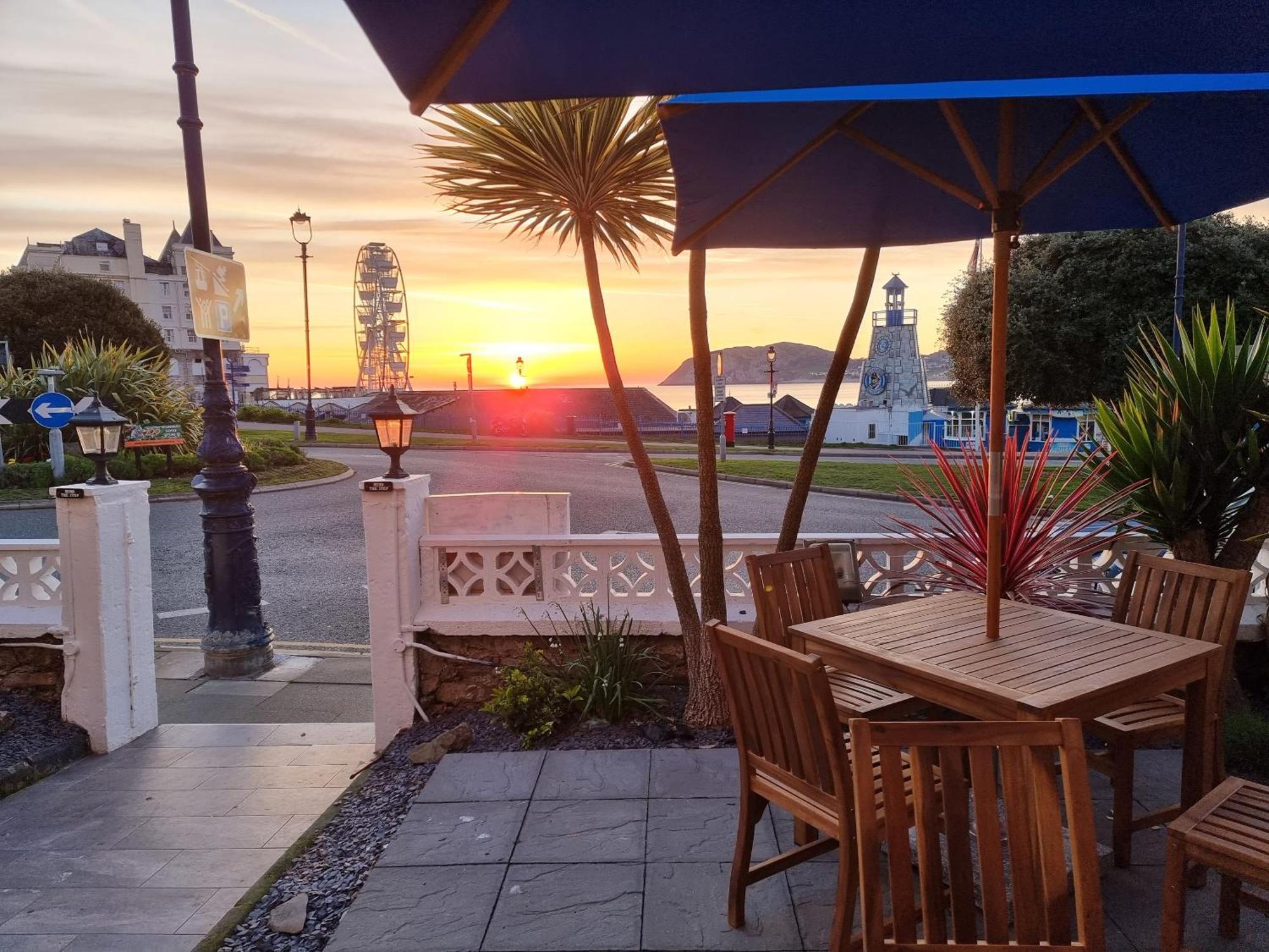 Min Y Don Llandudno (Adults Only) Hotel ภายนอก รูปภาพ